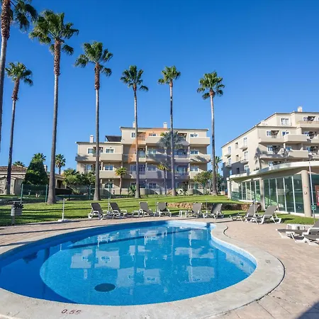 V Plaza Apartament *